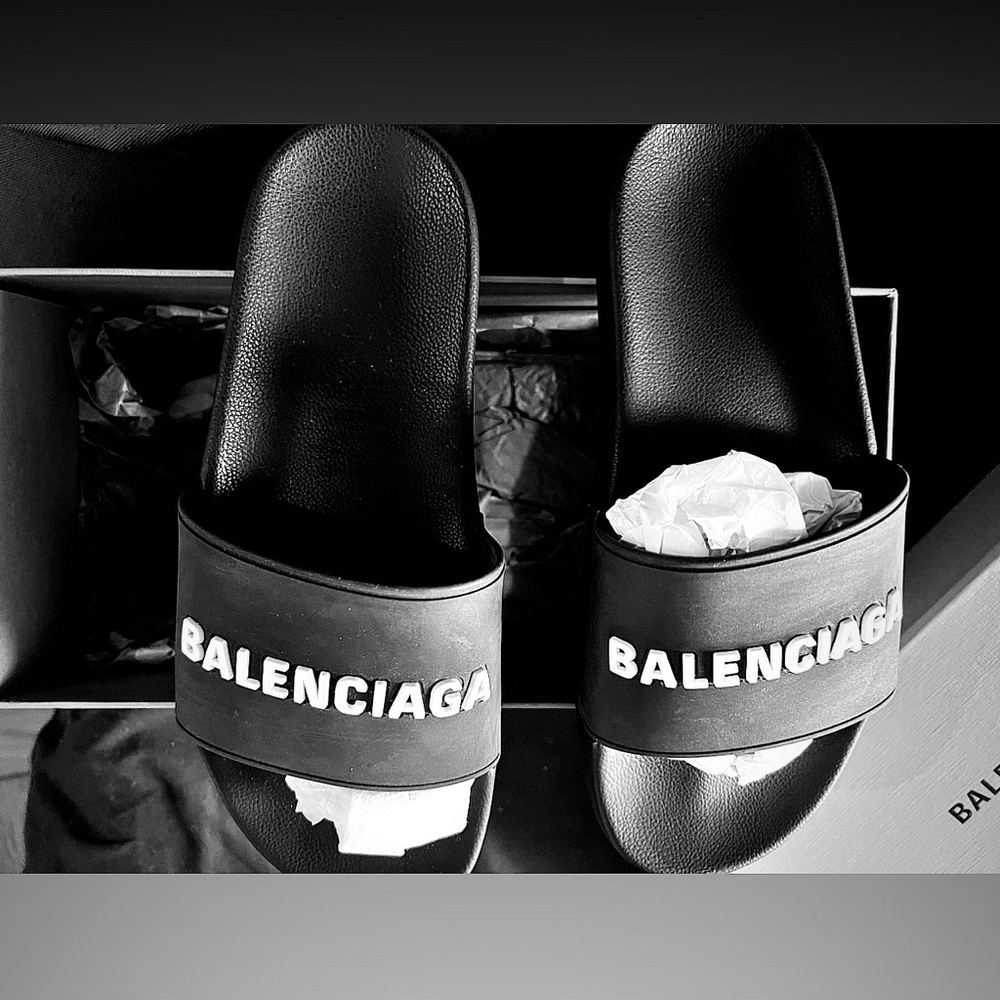 Balenciaga slides/slippers